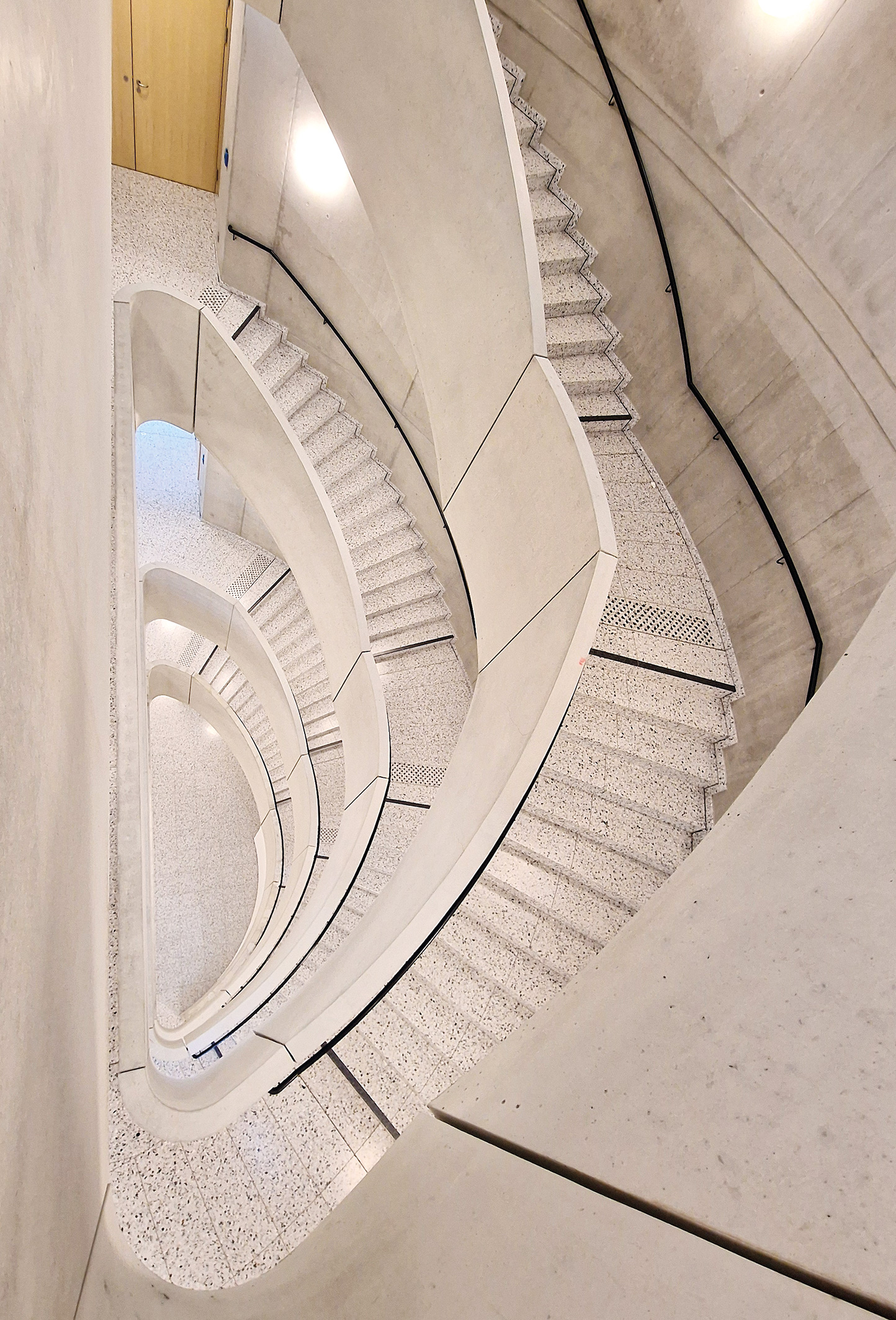 Leitsysteme, Beschilderung | Stufenmarkierungen