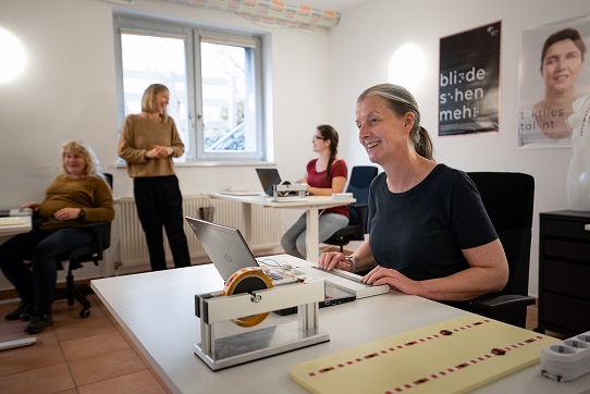 MTE students at class